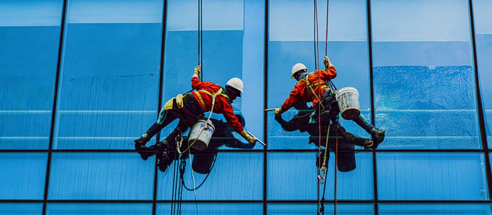 Working at Heights Refresher | Safety Training and Consulting Services Ltd.